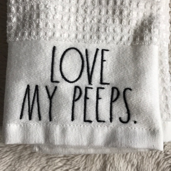 New Rae Dunn - Picture 3 of 4